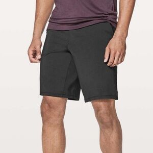 Lululemon Fundamental 9” Shorts in Black